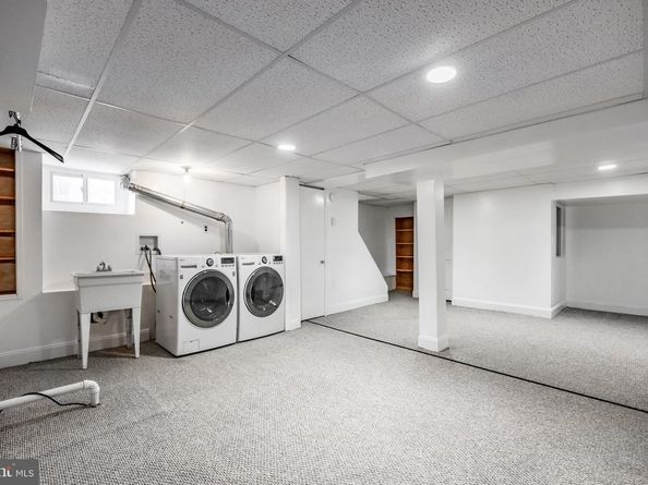 148 Meadowbrook Avenue, Upper Darby PA 19082