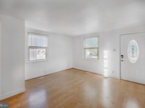 148 Meadowbrook Avenue, Upper Darby PA 19082