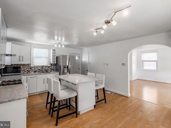 148 Meadowbrook Avenue, Upper Darby PA 19082