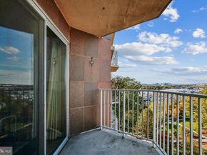 560 N Street SW N803, Washington DC 20024