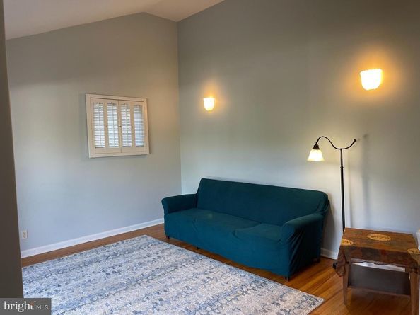 181 Campmeeting Road, Willow Grove PA 19090