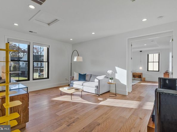 1353 Monitor Lane, Mclean VA 22101