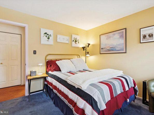 8550 Trumbauer Drive, Glenside PA 19038