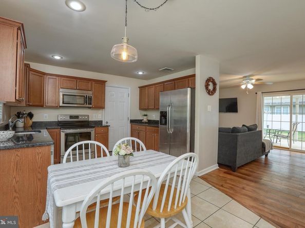 62 Indian Creek Drive, Levittown PA 19057