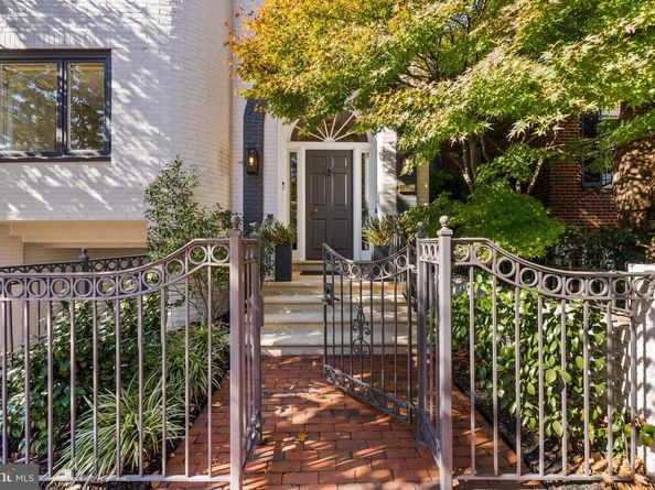 1914 35TH Street NW, Washington DC 20007