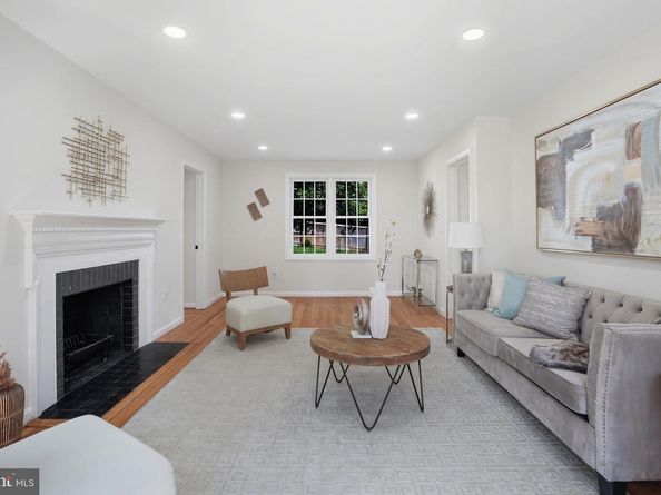 7406 Masonville Drive, Annandale VA 22003