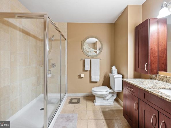 901 N Penn Street P1006, Philadelphia PA 19123