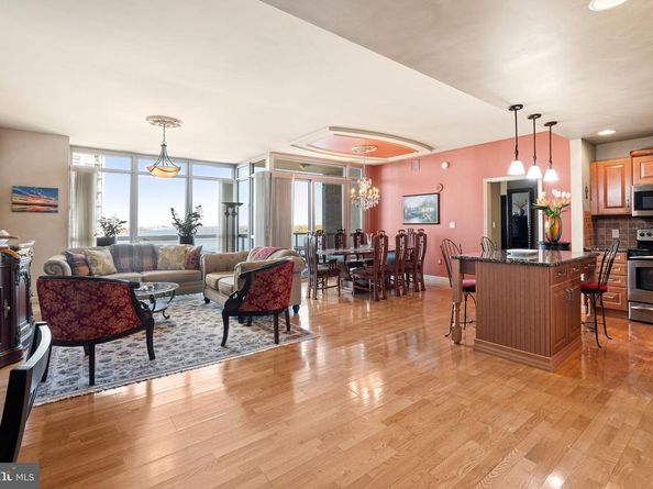 901 N Penn Street P1006, Philadelphia PA 19123