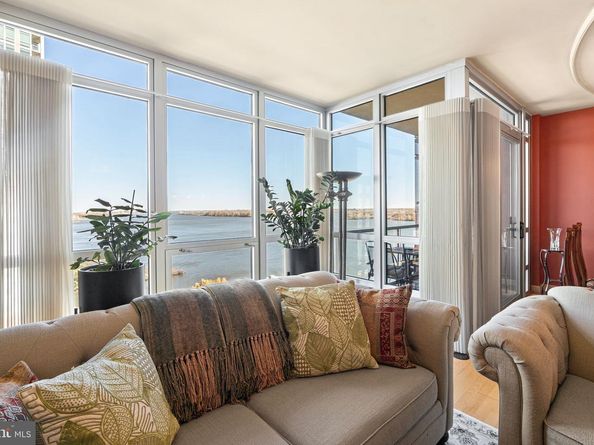 901 N Penn Street P1006, Philadelphia PA 19123