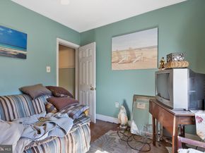 1110 W Moyamensing Avenue, Philadelphia PA 19148