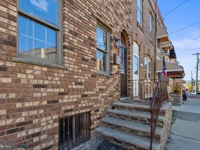 1110 W Moyamensing Avenue, Philadelphia PA 19148