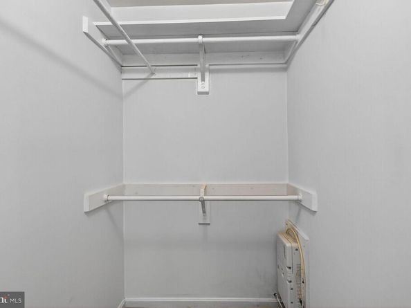 1729 N Queens Lane N 1116, Arlington VA 22201