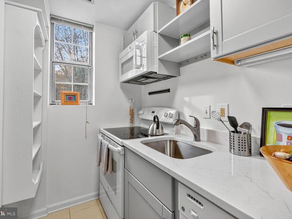 1729 N Queens Lane N 1116, Arlington VA 22201