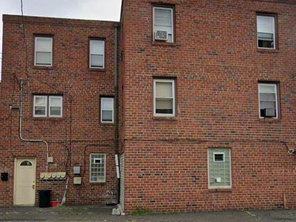 7830 Oxford Avenue, Philadelphia PA 19111