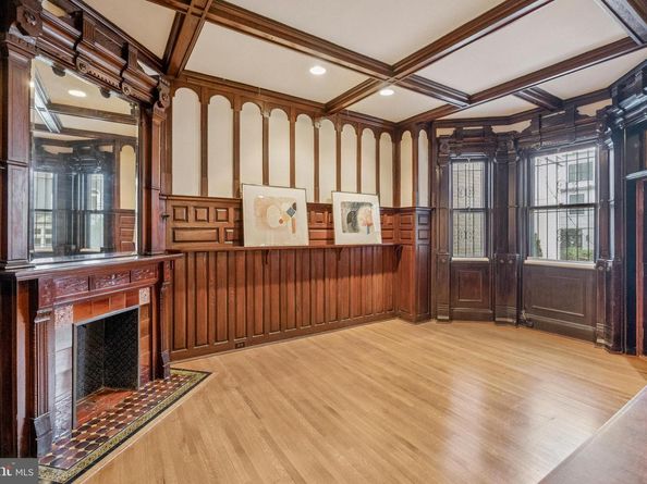 2012 R Street NW, Washington DC 20009