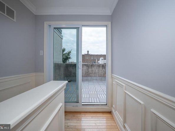 2406 Catharine Street, Philadelphia PA 19146