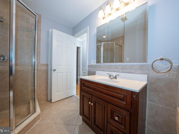 2406 Catharine Street, Philadelphia PA 19146