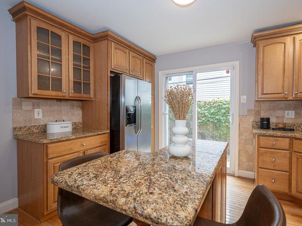 2406 Catharine Street, Philadelphia PA 19146