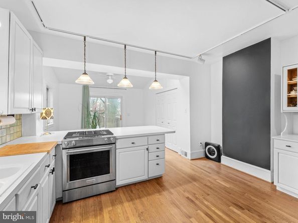 419 W School House Lane, Philadelphia PA 19144