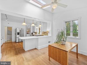 419 W School House Lane, Philadelphia PA 19144