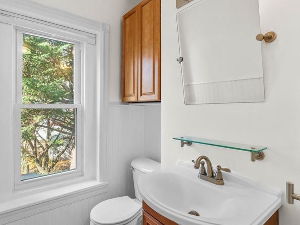 419 W School House Lane, Philadelphia PA 19144