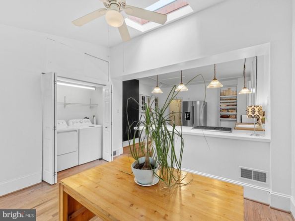 419 W School House Lane, Philadelphia PA 19144