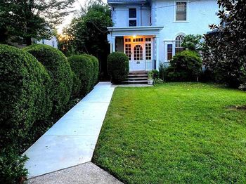 419 W School House Lane