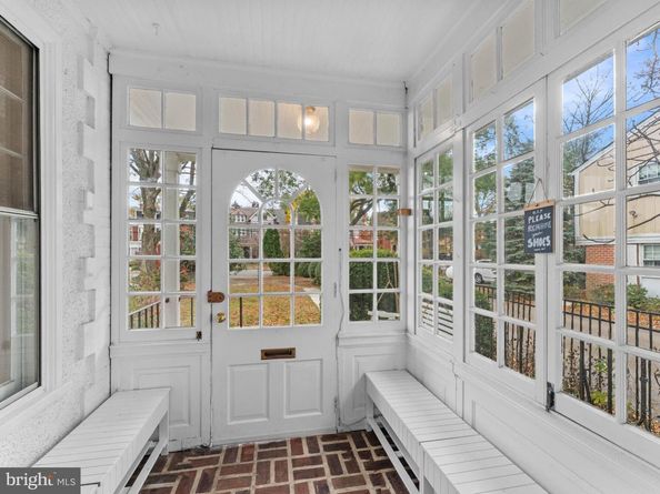 419 W School House Lane, Philadelphia PA 19144