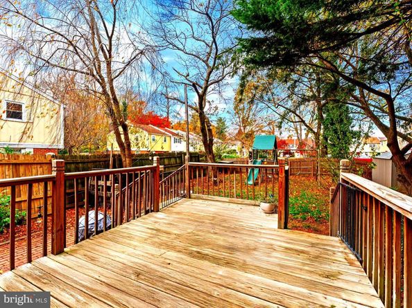 419 W School House Lane, Philadelphia PA 19144