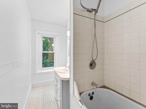 419 W School House Lane, Philadelphia PA 19144