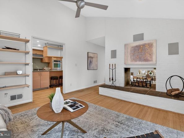 6104 Robinwood Road, Bethesda MD 20817