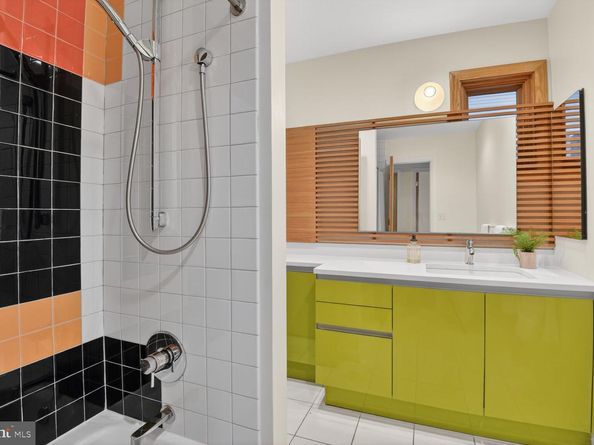 6104 Robinwood Road, Bethesda MD 20817