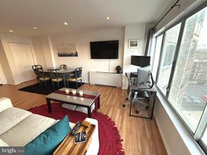 5340 Holmes Run Parkway 706, Alexandria VA 22304