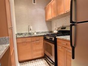 5340 Holmes Run Parkway 706, Alexandria VA 22304