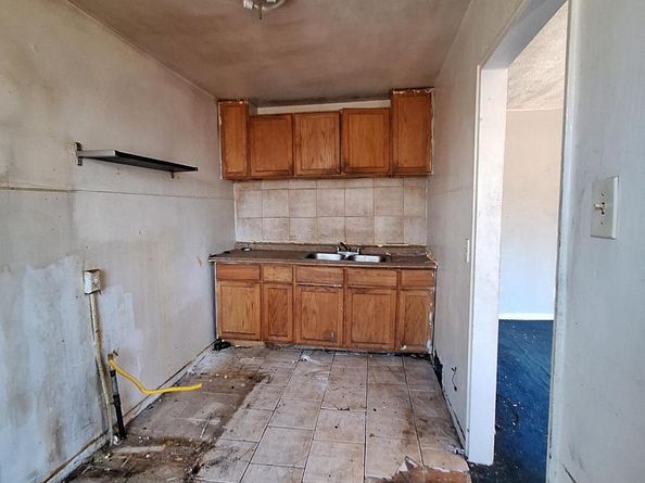 919 Sharon Avenue, Sharon Hill PA 19079