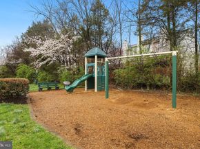 21845 Baldwin Square 101, Sterling VA 20164