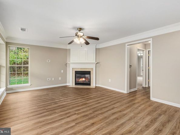 21845 Baldwin Square 101, Sterling VA 20164