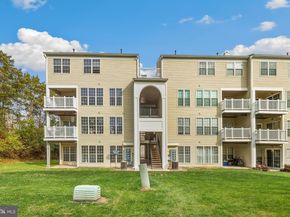 21845 Baldwin Square 101, Sterling VA 20164