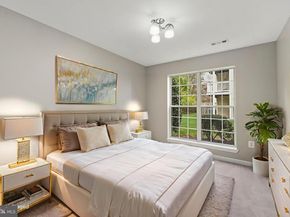 21845 Baldwin Square 101, Sterling VA 20164