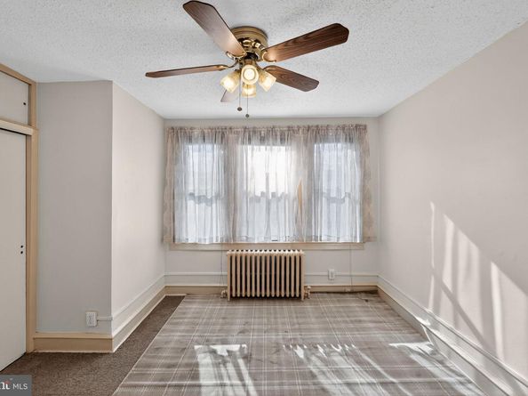 2919 Robbins Avenue, Philadelphia PA 19149