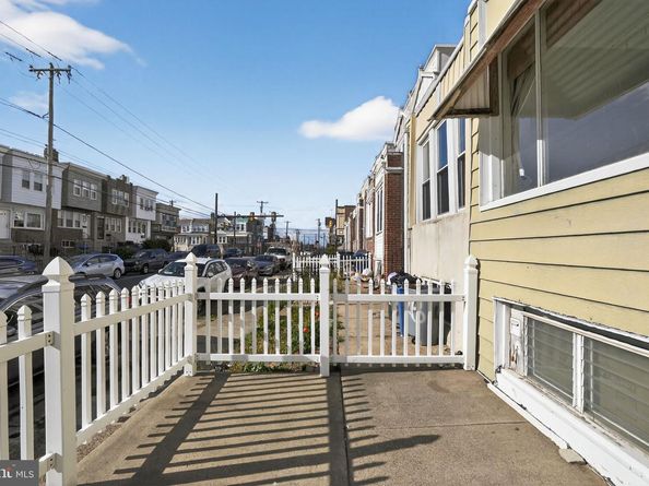 2919 Robbins Avenue, Philadelphia PA 19149