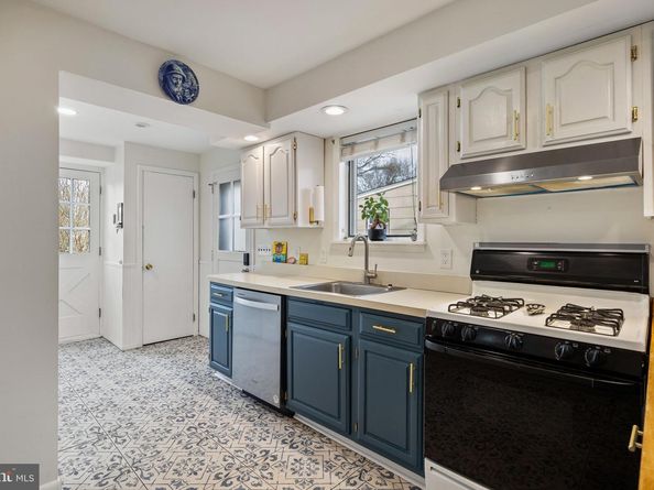 1305 University Avenue, Morton PA 19070