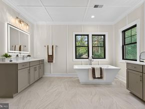 613 Blackstone Terrace NW, Vienna VA 22180