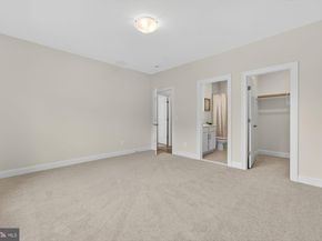 613 Blackstone Terrace NW, Vienna VA 22180