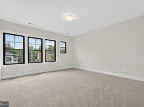 613 Blackstone Terrace NW, Vienna VA 22180