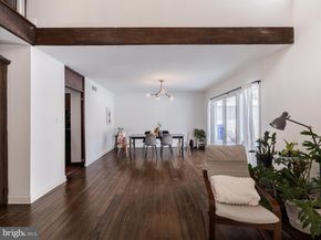 919 Laburnum Lane, Wyncote PA 19095