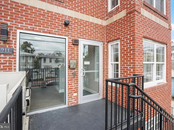 911 Kennedy Street NW 1, Washington DC 20011