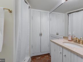 428 S Fairfax Street, Alexandria VA 22314