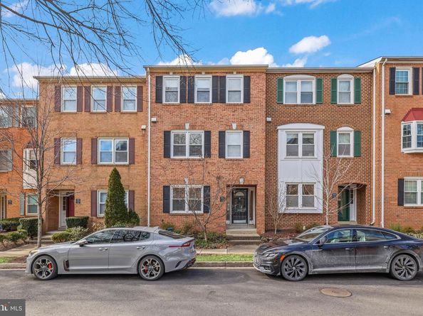 1104 N Vermont Street, Arlington VA 22201