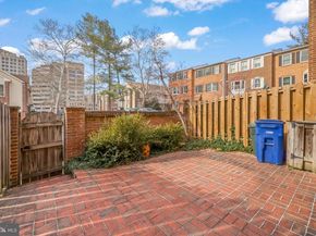 1104 N Vermont Street, Arlington VA 22201